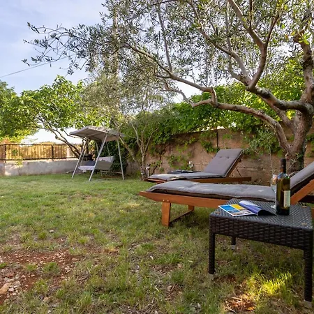 Semesterbostad House Toici